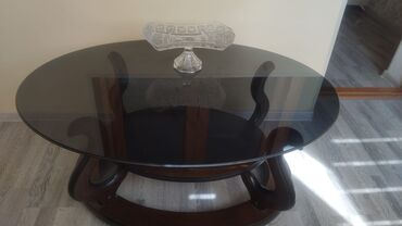 стол на одной ножке: Jurnal masası, Şüşə, Oval masa