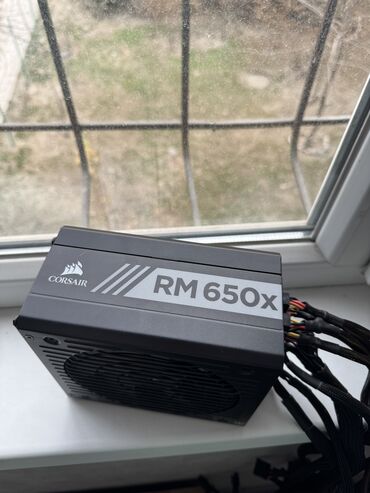 Блоки питания: Блок питания, Б/у, Corsair, 650 Вт, Gold, 650 Вт — 1