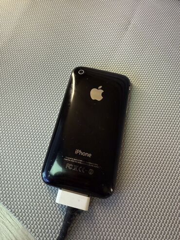 Apple iPhone: IPhone 3GS, Б/у, Черный, Зарядное устройство