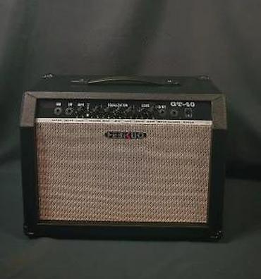 akusticna bas gitara sa zvucnikom: POJAČALO ZA GITARU GT-40 40W BESPLATNA DOSTAVA | Pojačalo GT-40 — 7