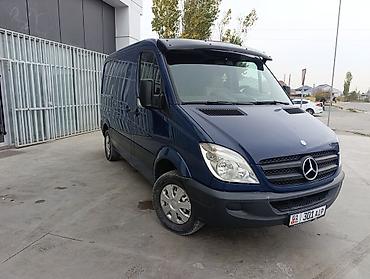 Mercedes-Benz Sprinter грузовой фургон, темно-синий, короткая база