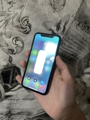 Apple iPhone: IPhone 11, 128 GB, Qara, Zəmanət, Face ID, Sənədlərlə