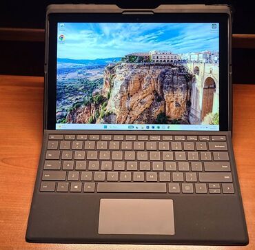 компьютер системный блок: Ноутбук, Microsoft Surface, 8 ГБ ОЗУ, Intel Core i5, 12.3 ", Б/у, Для несложных задач, память NVMe SSD