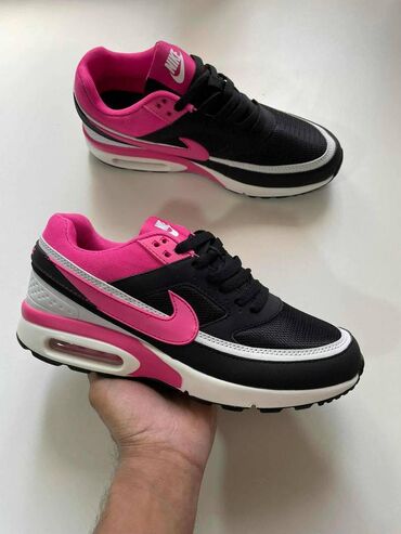 air max 720 818 metallic silver: Nike, 41, color - Pink