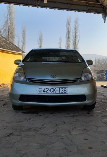 belarus 89 2: Toyota Prius: 1.5 l | 2008 il Hetçbek