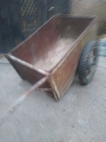 Садово-строительные тачки и тележки: Садово-строительная тачка и тележка, Стальная, Одноколесная, В розницу — 5