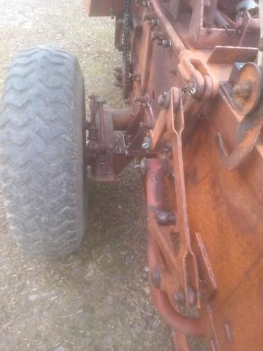 Pres bağlayanlar: Hazır vəziyyətdə pres-podborşik (saman/ot presi) - Traktora qoşulan — 3