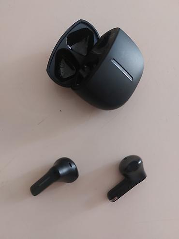 Qulaqcıq: Simsiz TWS Bluetooth qulaqlıqlar - Rəng: qara -