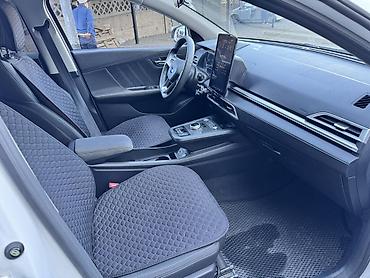 BYD: BYD E2: 2021 г., Электромобиль, Хэтчбэк — 9