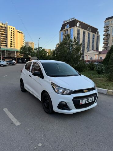 авто с последующим выкупом бишкек саната: Chevrolet Spark: 2017 г., 1 л, Вариатор, Бензин, Хэтчбэк