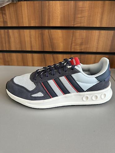 Мужская обувь Adidas
Оригинал
В наличии 41 и 44 размер