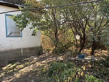 панфилова фрунзе: 2 комнаты, 54 м², 6 соток, Кара-Балта, Собственник — 3