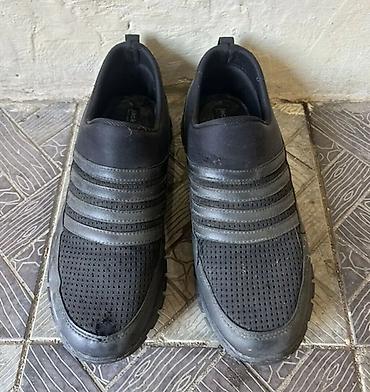 Мужская обувь: Qara rəngli slip-on kişi idman ayaqqabısı - Model: slip-on (bağsız) — 1