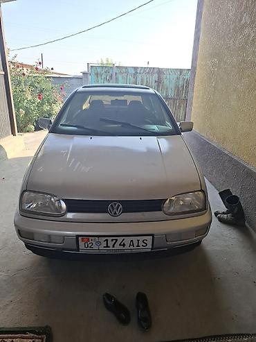 венто vento: Volkswagen Golf: 1996 г., 1.8 л, Механика, Бензин, Хэтчбэк — 2
