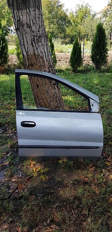 V10 VRATA PREDNJA DESNA ZA NISSAN ALMERA TINO OD 2000. DO 2007. GOD