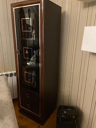 makiaj masasi: Qonaq otağı üçün klassik üslubda mebel dəsti təqdim olunur — 2