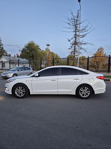 Hyundai Sonata: 2016 г., 2 л, Автомат, Газ, Седан — 4