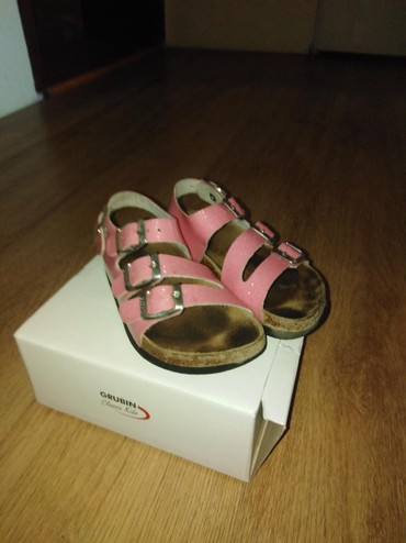 veličina obuće za bebe: Sandale