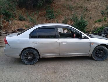 дом обмен на авто: Honda Civic: 2001 г., 1.5 л, Вариатор, Бензин, Седан