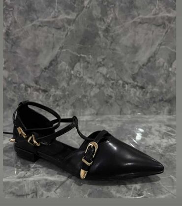 prada kais: Baletanke