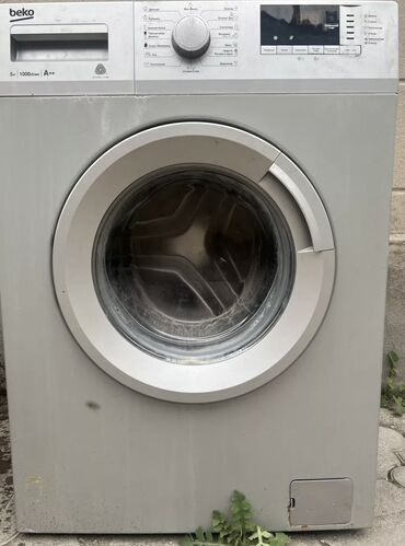 продаю стиральная машина автомат бу: Стиральная машина Beko, Б/у, Автомат, До 5 кг, Компактная
