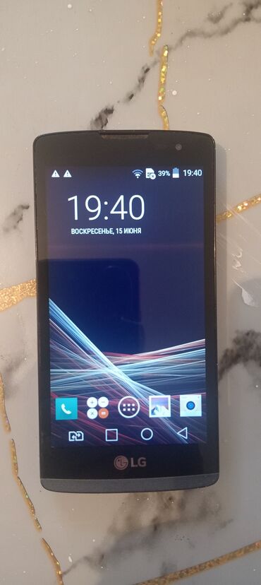 телефон fly андроид 4 2: LG Leon, 4 GB, rəng - Qəhvəyi, Sensor