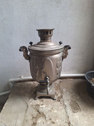 İçki texnikası: İşlənmiş Od Samovar, 5 l, Ünvandan götürmə