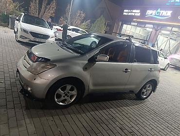 400000: Toyota Ist: 2004 г., 1.3 л, Автомат, Бензин, Хэтчбэк — 6