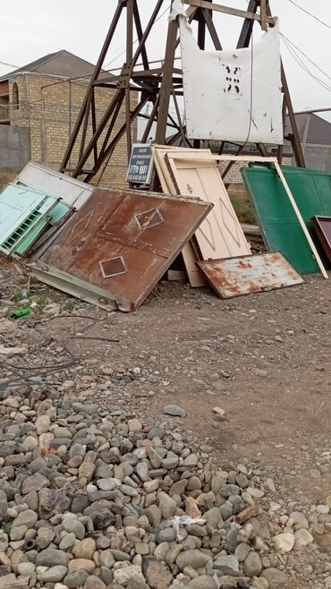 Həyət darvazaları: Ikinci el Darvazalar seyf qapilar taxta sifer alqi ve satqisi qapilar -da lalafo.az — 20 Həyət darvazaları: Ikinci el Darvazalar seyf qapilar taxta sifer alqi ve satqisi qapilar — 20