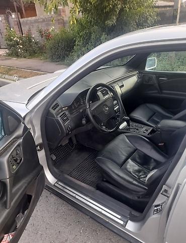 Продажа авто: Mercedes-Benz E-Class: 1999 г., 3.2 л, Автомат, Бензин, Седан — 2