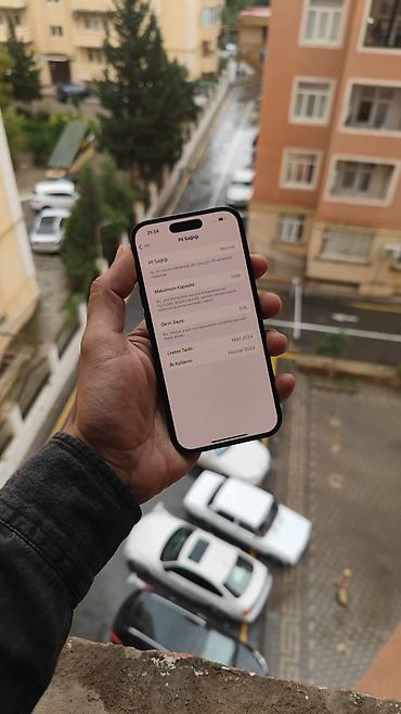 apple barter: IPhone 15, 128 GB, Qara, Face ID — 3