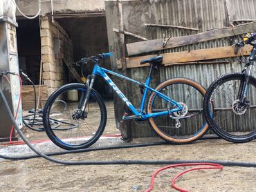 İdman velosipedləri: İşlənmiş Dağ velosipedi Trek, 29", sürətlərin sayı: 16, Ünvandan götürmə