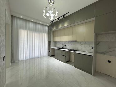 Həyət evləri və villaların satışı: Şüvəlan qəs. 4 otaqlı, 140 kv. m, Yeni təmirli — 6