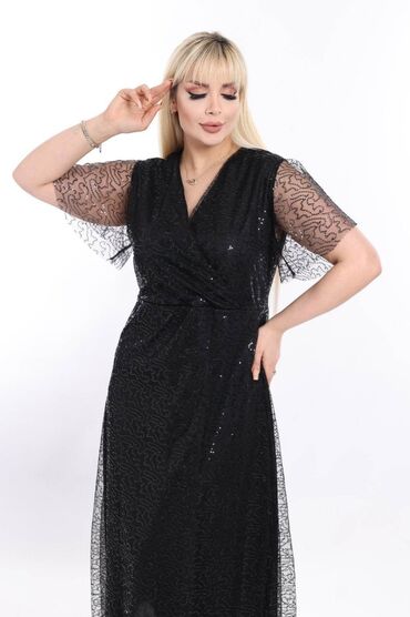 Haljine: 2xl - 4xl
4500 na lalafo.rs — 1 Haljine: 2xl - 4xl
4500 — 1