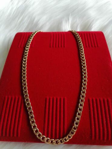 Ogrlice: Ogrlica sa priveskom — 3