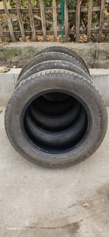 скутеры мопеды: Комплект из 4 зимних шин без шипов. - Размер: 225/60 R17 (размер