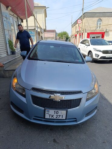 chevrolet kreditle satisi: 170000 km. Seliqeli maşındır. Xanım sürücü işledib. Disk mumu. 2011 ci