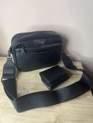 NovÄanici: 2900 torbe š
1800 novÄanici š na lalafo.rs ā 21 NovÄanici: 2900 torbe š
1800 novÄanici š ā 21