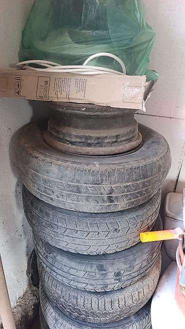 Комплект автомобильных шин с дисками - В наличии стопка автомобильных at lalafo.kg Комплект автомобильных шин с дисками - В наличии стопка автомобильных