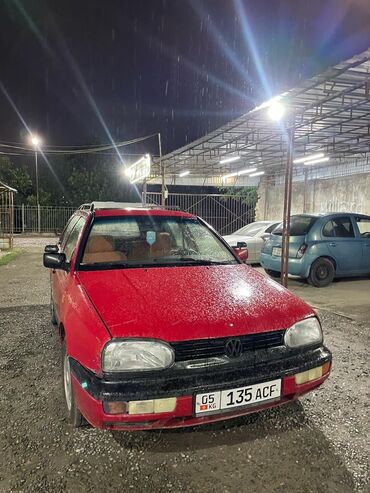мотор нерабочий: Volkswagen Golf: 1993 г., 1.8 л, Механика, Газ, Универсал