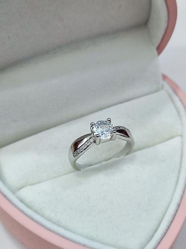 Серебряные кольца: Серебро 925 пробы Размеры имеются Цена со скидкой 1600 сом Для — 8