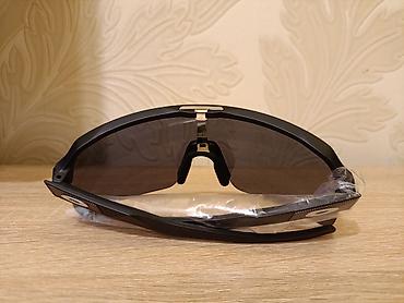 Eynəklər: Oakley gün eynəyi – model kodu: OO9463-05 (saplaq içində qeyd olunub) — 4