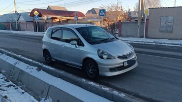 Honda: Honda Fit: 2002 г., 1.3 л, Вариатор, Бензин, Хэтчбэк