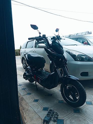мото ролик: 🔋 Батарея 72V23A ёмкость. ⚡ мощность 4кВт в пике. 🔝 Максимальная — 4