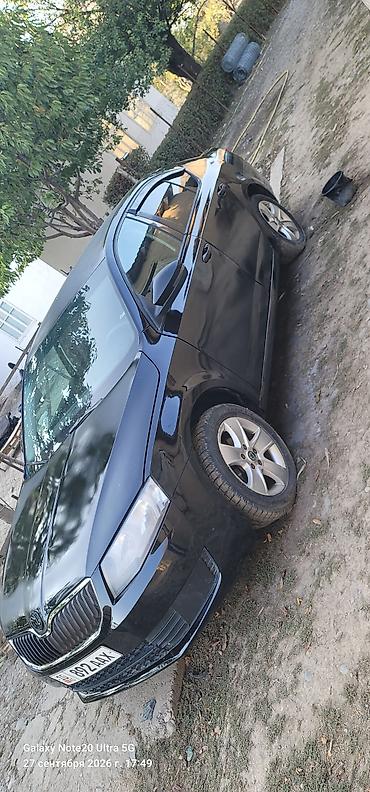 ош авто базар: Skoda Octavia: 2014 г., 1.6 л, Автомат, Бензин, Седан — 2