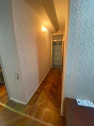 memar: Bakı, 4-cü mikrorayon, 4 otaqlı, Köhnə tikili, m. Memar Əcəmi, 120 kv. m — 5