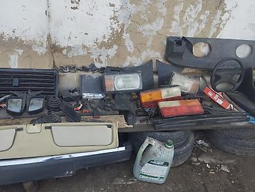 Другие детали салона: Запчасти для ВАЗ «Жигули» (классика)Ваз 07 запчасть сатылат Комплект — 19