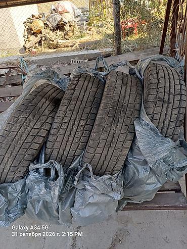 70 17: Зимние шины Dunlop (комплект из 4 шт.)в идеальном состоянии - Размер — 1