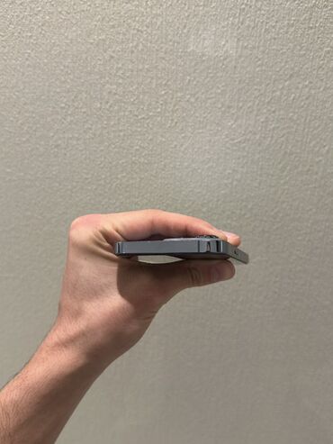 Apple iPhone: IPhone 13 Pro, 128 GB, Sierra Blue, Face ID — 4