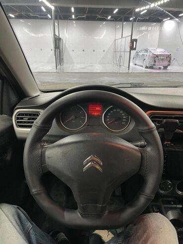 Citroen: Citroen C-Elysee: 1.6 l | 2015 il 218000 km Sedan — 5